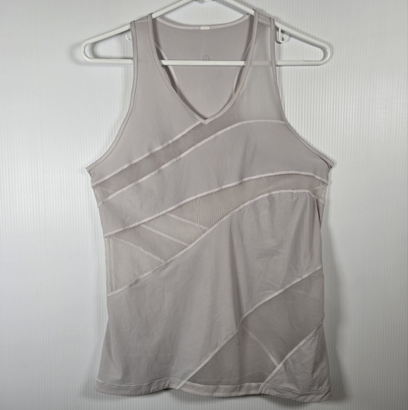 lululemon athletica Tops - Lululemon Mesh in Motion Racerback in Dove Grey size 6? Activewear Athlete